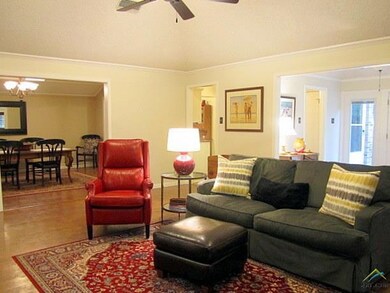 202 Heritage Cir, Tyler, TX 75703 - photo 4