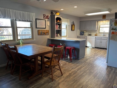 1913 Meadowlark Ln, Emporia, KS 66801 - photo 6