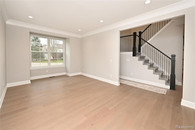 486 Green Hill Ln, Lake Orion, MI 48360 - photo 4