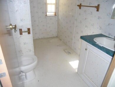 207 Bayview Rd, Penobscot, ME 04476 - photo 7