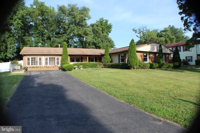 25 Timber Ln, Willingboro, NJ 08046 - photo 2