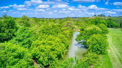 989 Mesa Rd, Fredericksburg, TX 78624 - photo 4