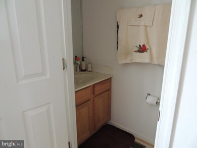 10002 Gander Ct, Fredericksburg, VA 22407 - photo 7