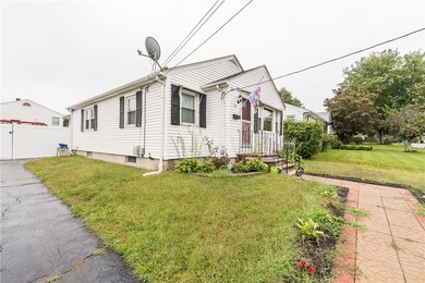 36 Argonne St, Johnston, RI 02919 - photo 2