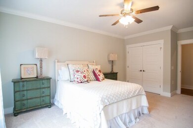 368 W Magnolia Ave unit 4, Auburn, AL 36832 - photo 2