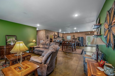 251 Morgan Ln, Section, AL 35771 - photo 6