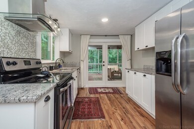 9 Amherst Rd, Hopkinton, MA 01748 - photo 4