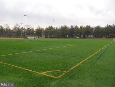 14002 Chestnut Ct, Laurel, MD 20707 - photo 6