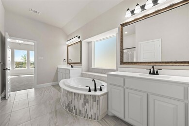 3402 Arbor Grove Primary Bath2