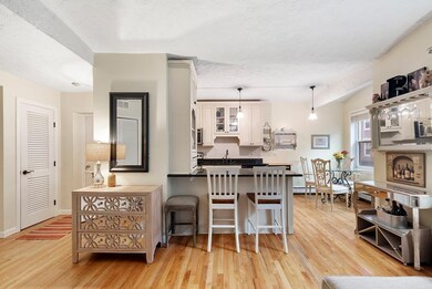 9 Battery St unit 3, Boston, MA 02109 - photo 3