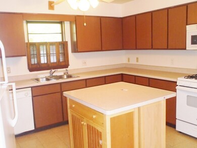 2007 Joanna Ave, Zion, IL 60099 - photo 5