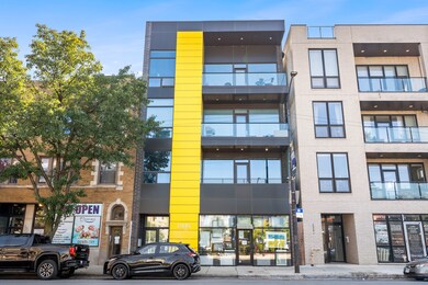 unlisted-address, Chicago, IL 60622 - photo 2