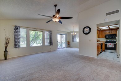 563 N Maple St, Chandler, AZ 85226 - photo 3
