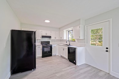 2810 Baughman Ave, Columbus, OH 43211 - photo 7