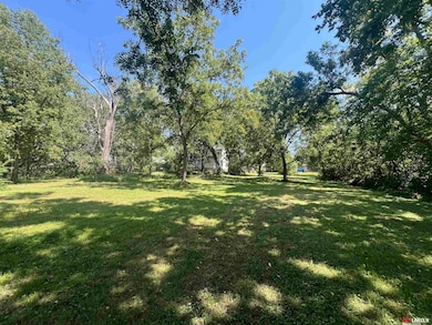 541 Chestnut St, Hickman, NE 68372 - photo 5