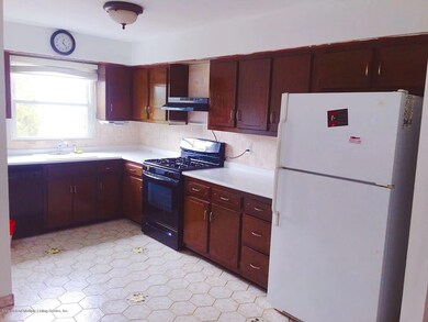 7 Echo Place, Staten Island, NY 10314 - photo 4