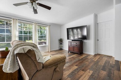 8 Buddy St, Hooksett, NH 03106 - photo 3