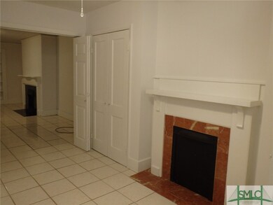 114 E Jones St unit A, Savannah, GA 31401 - photo 3