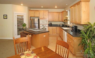 20136 Selkirk Mountain Way, Bend, OR 97702 - photo 5