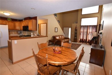 3466 Cox Ln, Columbus, IN 47203 - photo 3