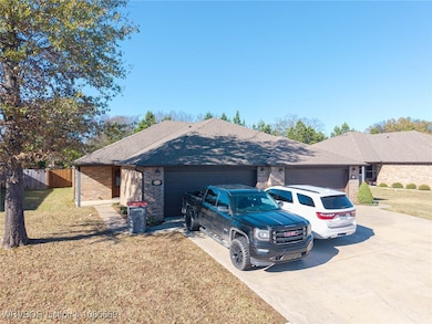 1001,1009,1102,1110 Springhill, Barling, AR 72923 - photo 7