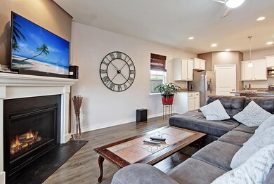 CREM_621 Wayton Circle_016