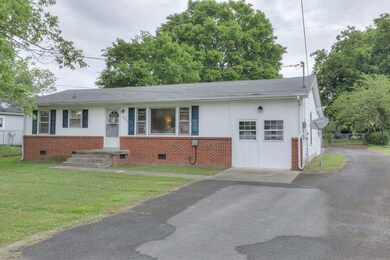 903 Shelbyview Dr, Shelbyville, TN 37160 - photo 5