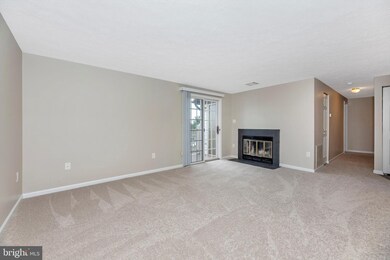 817 Stratford Way unit J, Frederick, MD 21701 - photo 6