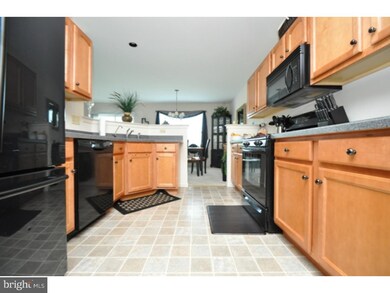 6893 Hunt Dr unit 677, Macungie, PA 18062 - photo 6