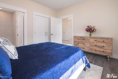 105_190822_realestate