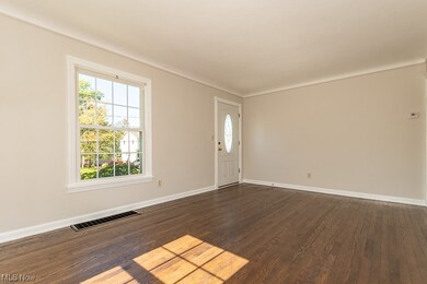 117 Arlington Cir, Wickliffe, OH 44092 - photo 6