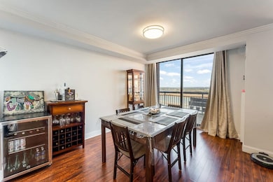 Harmon Cove Tower unit 2110, Secaucus, NJ 07094 - photo 5