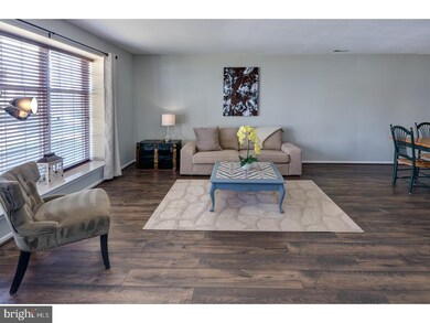 304 Oliphant Ln unit 304B, Mount Laurel, NJ 08054 - photo 6