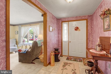 11902 Rinehart Dr, Waynesboro, PA 17268 - photo 3