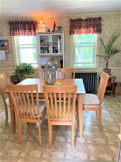 480 Locust St, Rollinsford, NH 03869 - photo 5