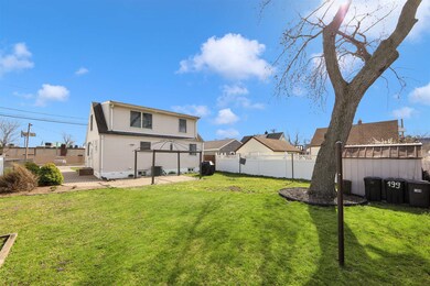 199 Maltese Ave, Elmwood Park, NJ 07407 - photo 5