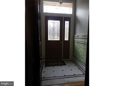 133 Dupont St unit FRONT, Philadelphia, PA 19127 - photo 3