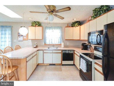 135 Mount Vernon Ave, West Berlin, NJ 08091 - photo 4