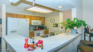 004_Kitchen