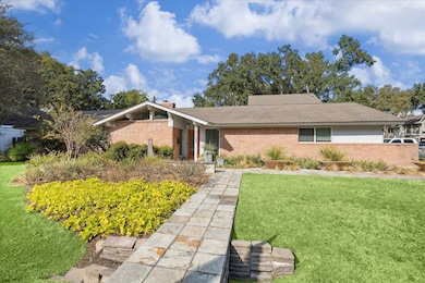 10102 Knoboak Dr, Houston, TX 77080 - photo 2