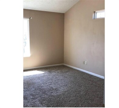 2651 Frasier Fir Dr, Greenwood, IN 46143 - photo 5