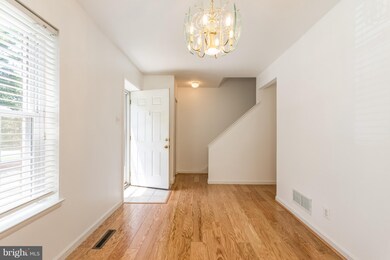 8764 Tamar Dr, Columbia, MD 21045 - photo 5