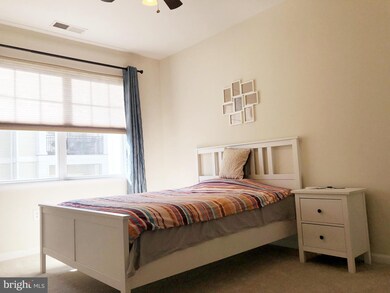 12925 Centre Park Cir unit 303, Herndon, VA 20171 - photo 7