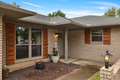 324 Spring Valley Dr, Denison, TX 75020 - photo 4