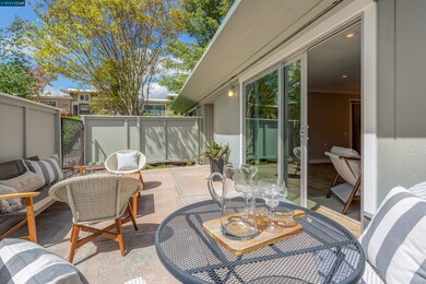 1108 Leisure Ln unit 3, Walnut Creek, CA 94595 - photo 2