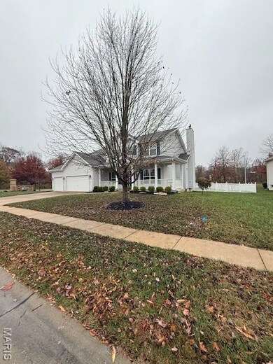 102 Riparian Dr, O Fallon, MO 63368 - photo 2