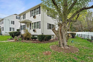 83 -85 Lake St unit 2, Waltham, MA 02451 - photo 4