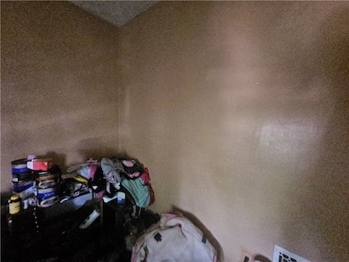 16 Seabrook St unit 2, Rochester, NY 14621 - photo 6