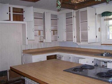 1030 N Hobson Ave, Shawnee, OK 74801 - photo 6