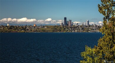 4609 Forest Ave SE, Mercer Island, WA 98040 - photo 3